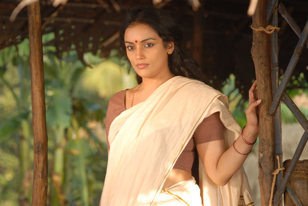 Shweta Menon - Thaaram Tamil Movie Stills | Picture 37675